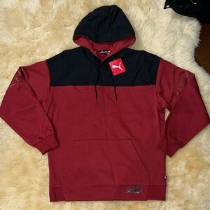 Puma hoodie Medium NWT